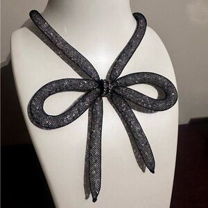 NWT Betsey Johnson Mesh Ribbon Bow Tie Necklace Crystal Gem Filled